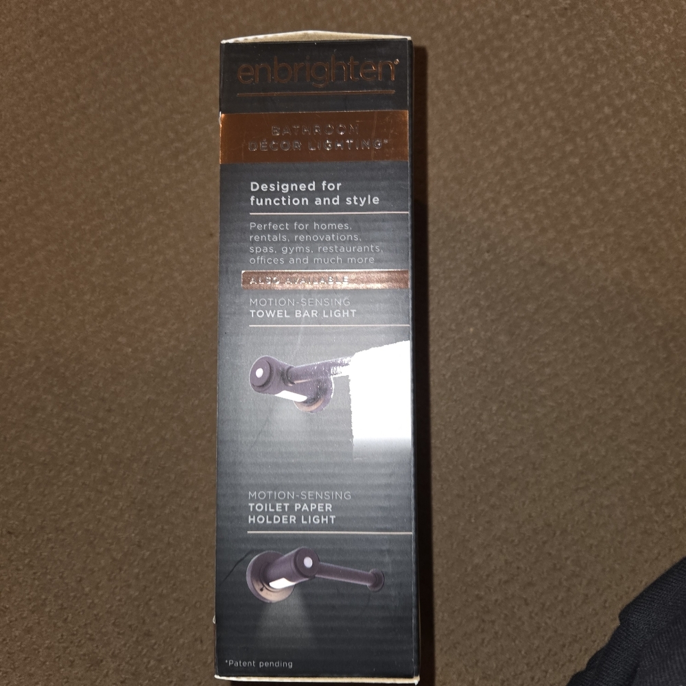 Enbrighten Matte Black Motion-Sensing Towel Ring Light - Picture 4 of 5